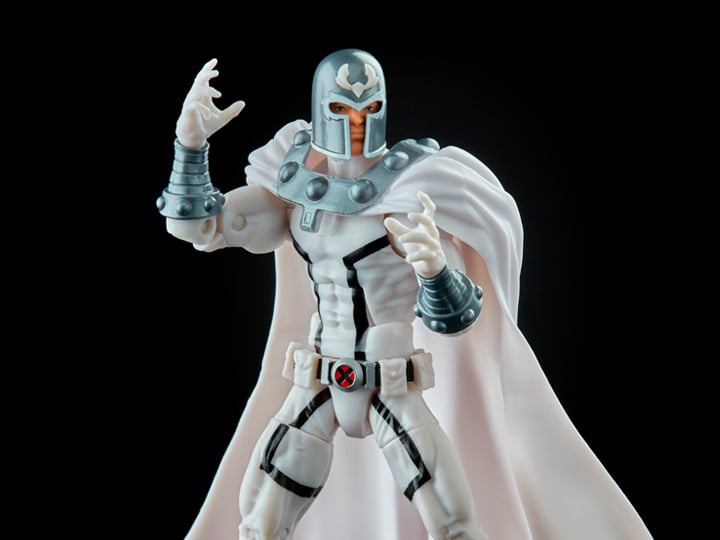 X-Men Marvel Legends Magneto Action Figure (Tri Sentinel BAF) Gallery Image 1