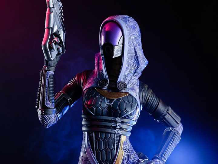 Mass Effect Tali'Zorah 1/4 Scale Statue Gallery Image 1