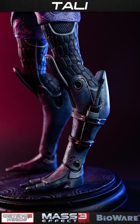 Mass Effect Tali'Zorah 1/4 Scale Statue Gallery Image 8