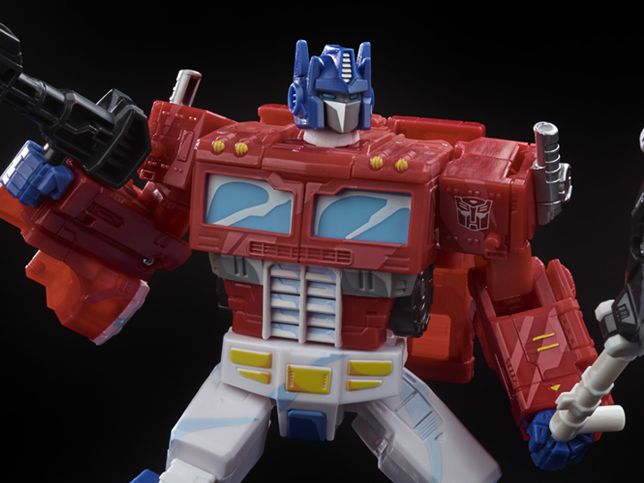 Transformers War for Cybertron: Siege 35th Anniversary Voyager Optimus Prime Gallery Image 1