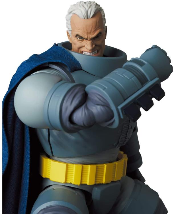 Batman: The Dark Knight Returns MAFEX No.146 Armored Batman Action Figure Gallery Image 8