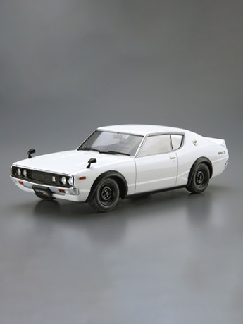 Nissan (1973) Ken & Mary KPGC110 Skyline HT2000GT-R 1/24 Scale Model Kit Gallery Image 2