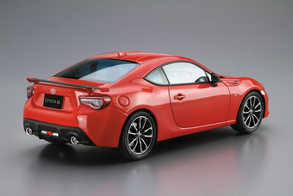 Toyota 86 ZN6 (2016 and 2012) 1/24 Scale Model Kit