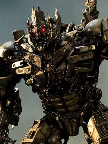 Transformers: Dark of the Moon Museum Masterline Megatron (Exclusive Ver.) Statue Gallery Image 2