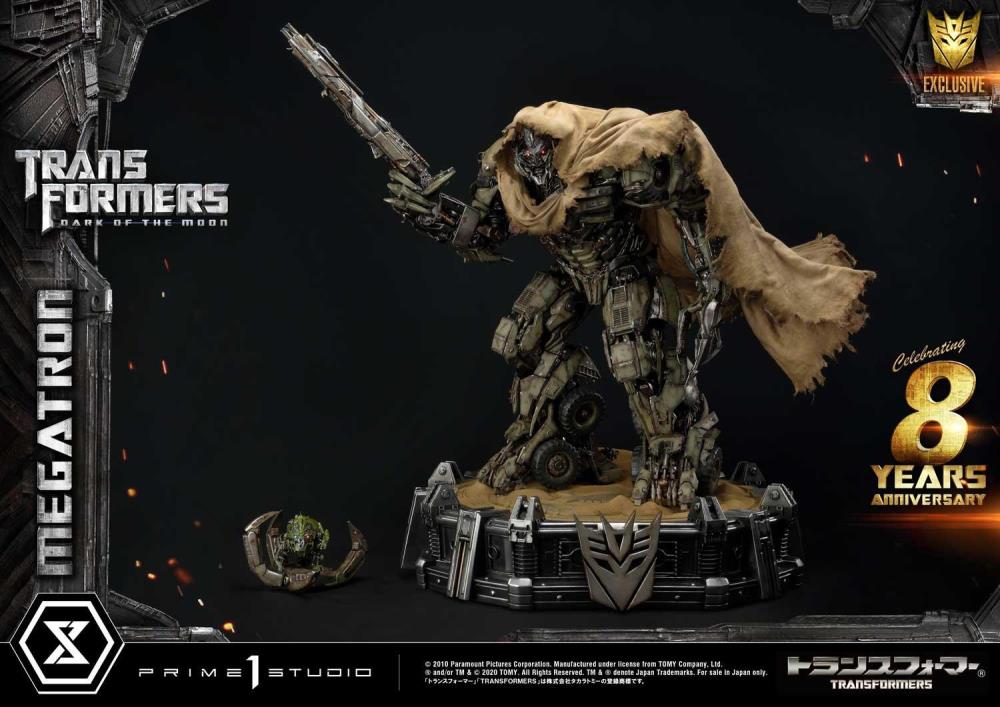 Transformers: Dark of the Moon Museum Masterline Megatron (Exclusive Ver.) Statue Gallery Image 12