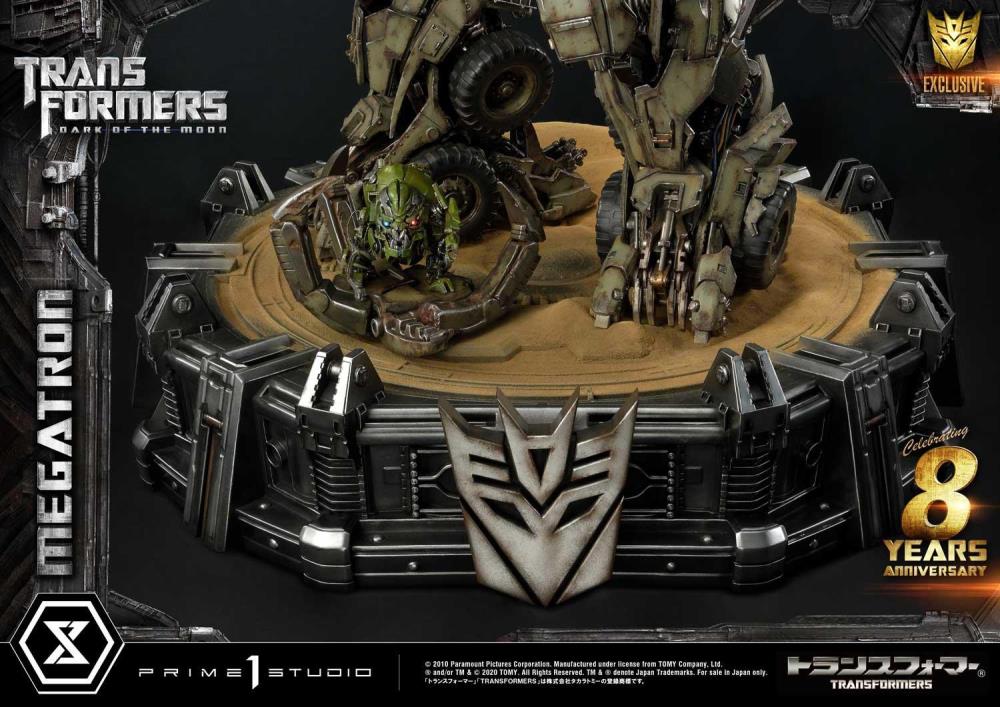 Transformers: Dark of the Moon Museum Masterline Megatron (Exclusive Ver.) Statue Gallery Image 25