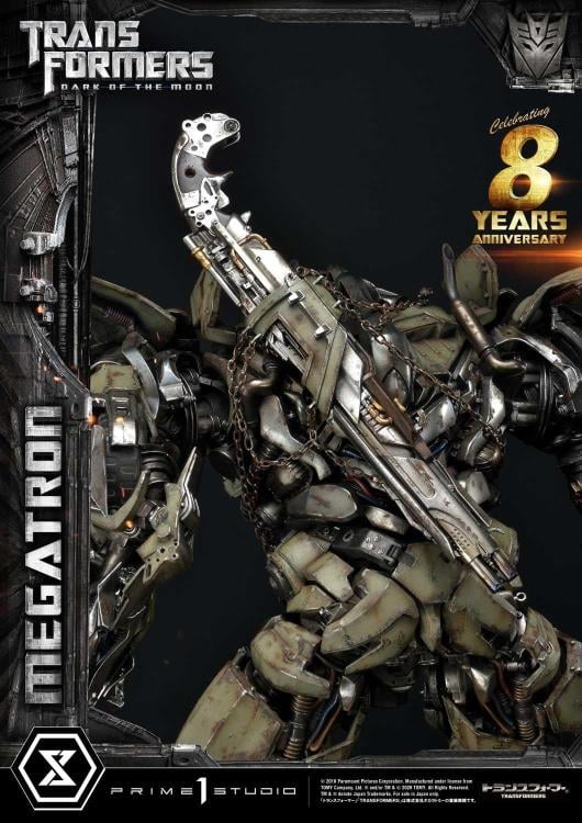Transformers: Dark of the Moon Museum Masterline Megatron (Exclusive Ver.) Statue Gallery Image 18