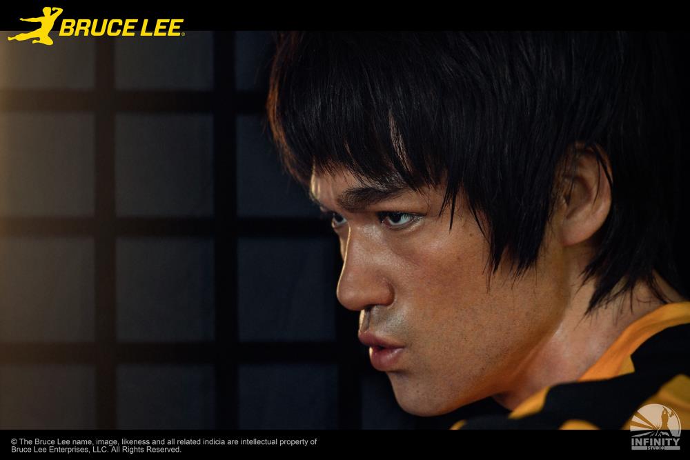 Death Game Bruce Lee Limited Edition Life-Size Bust Gallery Image 11