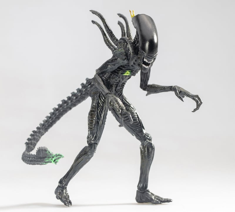 Alien vs. Predator Blowout Alien Warrior 1:18 Scale PX Previews Exclusive Action Figure Gallery Image 3