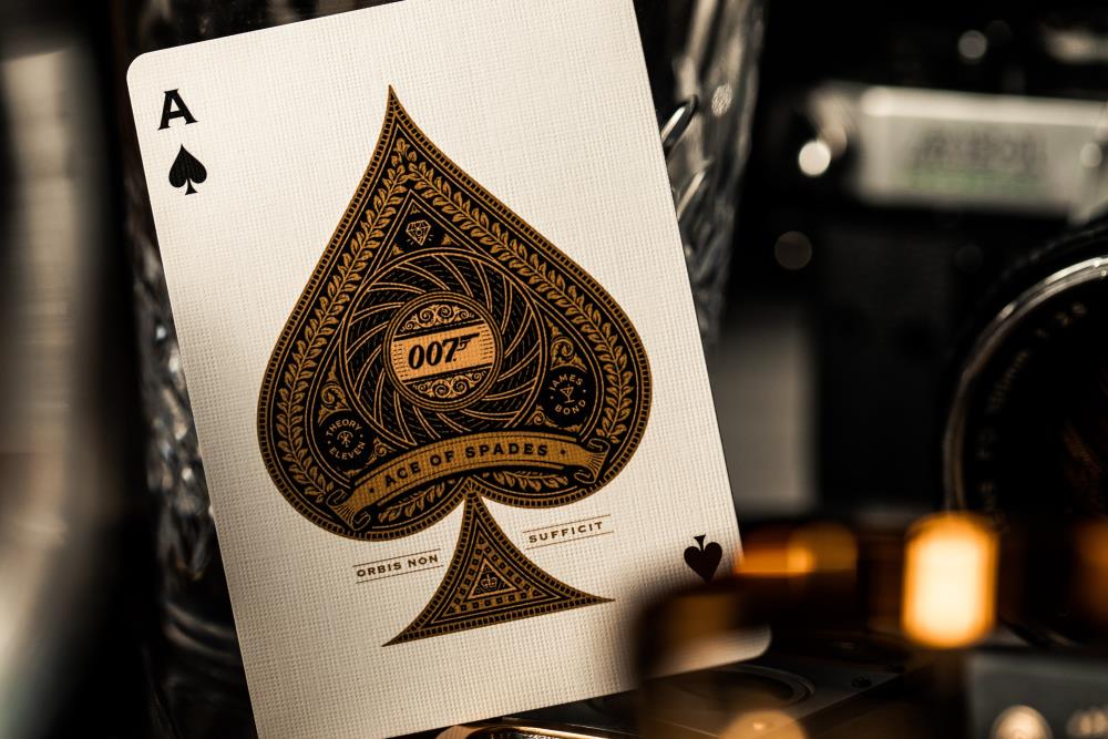 James Bond Playing Cards Gallery Image 12