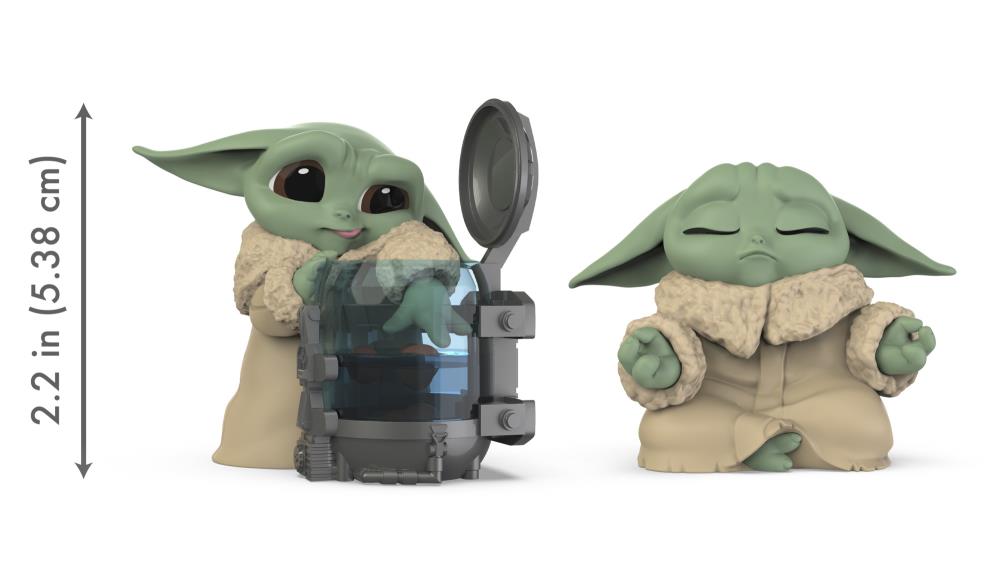 The Mandalorian The Bounty Collection Curious Child and Meditation Two-Pack Gallery Image 3