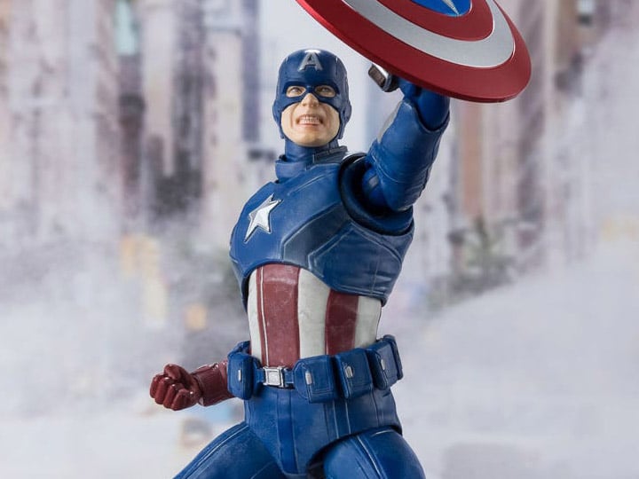 The Avengers S.H.Figuarts Captain America (Avengers Assemble Edition) Action Figure Gallery Image 1