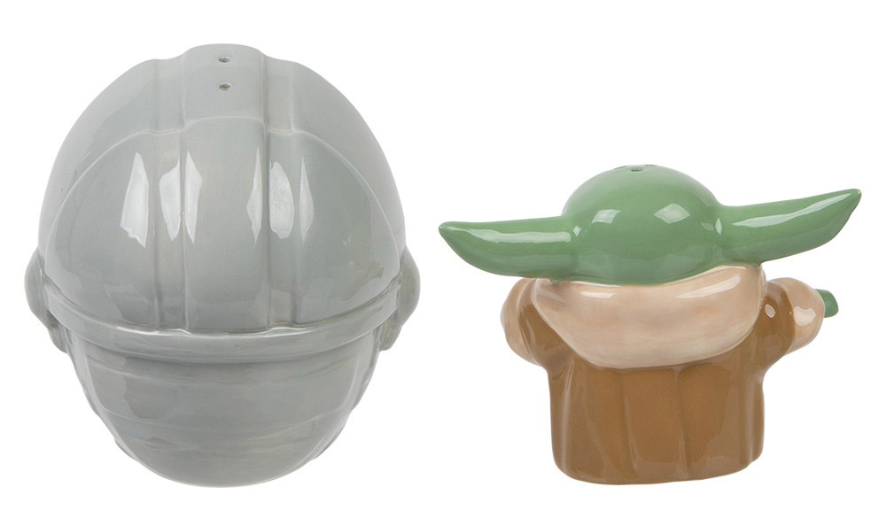 The Mandalorian Grogu Sculpted Ceramic Salt & Pepper Set Gallery Image 5