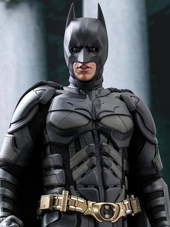 The Dark Knight Rises DX19 Batman 1/6 Scale Collectible Figure (Reissue) Gallery Image 2