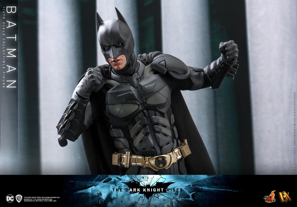 The Dark Knight Rises DX19 Batman 1/6 Scale Collectible Figure (Reissue) Gallery Image 19