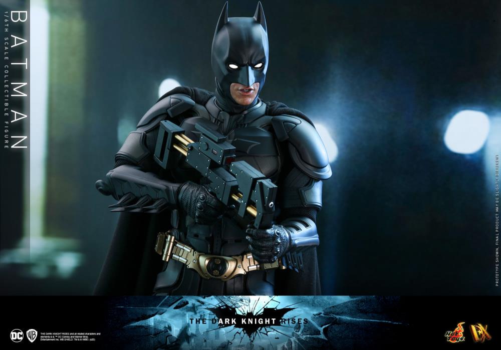 The Dark Knight Rises DX19 Batman 1/6 Scale Collectible Figure (Reissue) Gallery Image 18