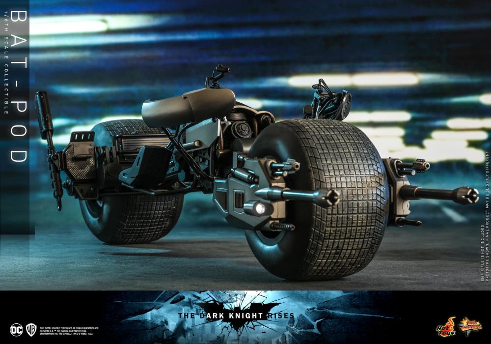 The Dark Knight Rises MMS591 Bat-Pod 1/6 Scale Scale Collectible (Reissue) Gallery Image 3