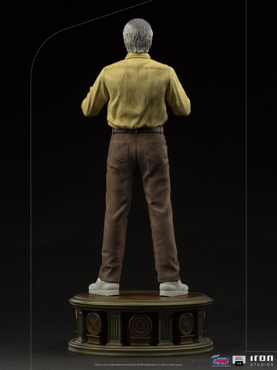 Stan Lee Legacy Replica 1/4 Scale Limited Edition Statue Gallery Image 8