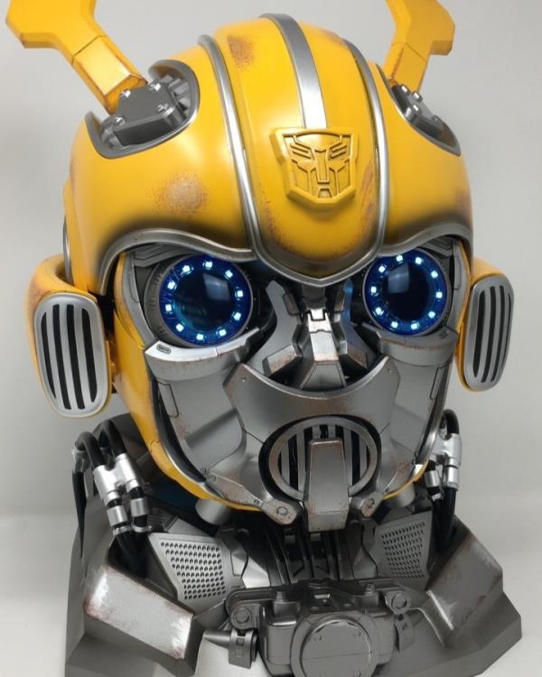 Transformers: Bumblebee Wearable (With Speaker) Helmet Deluxe Edition Gallery Image 4