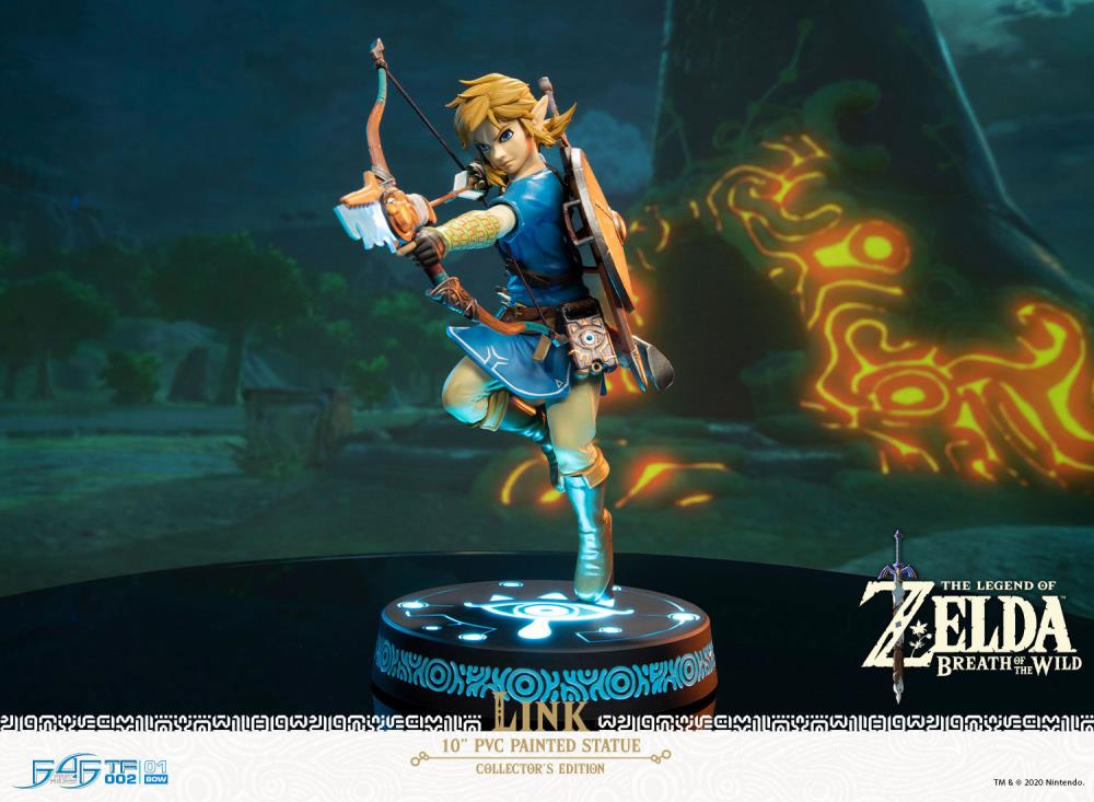 The Legend of Zelda: Breath of the Wild Link Statue Collector's Edition Gallery Image 4