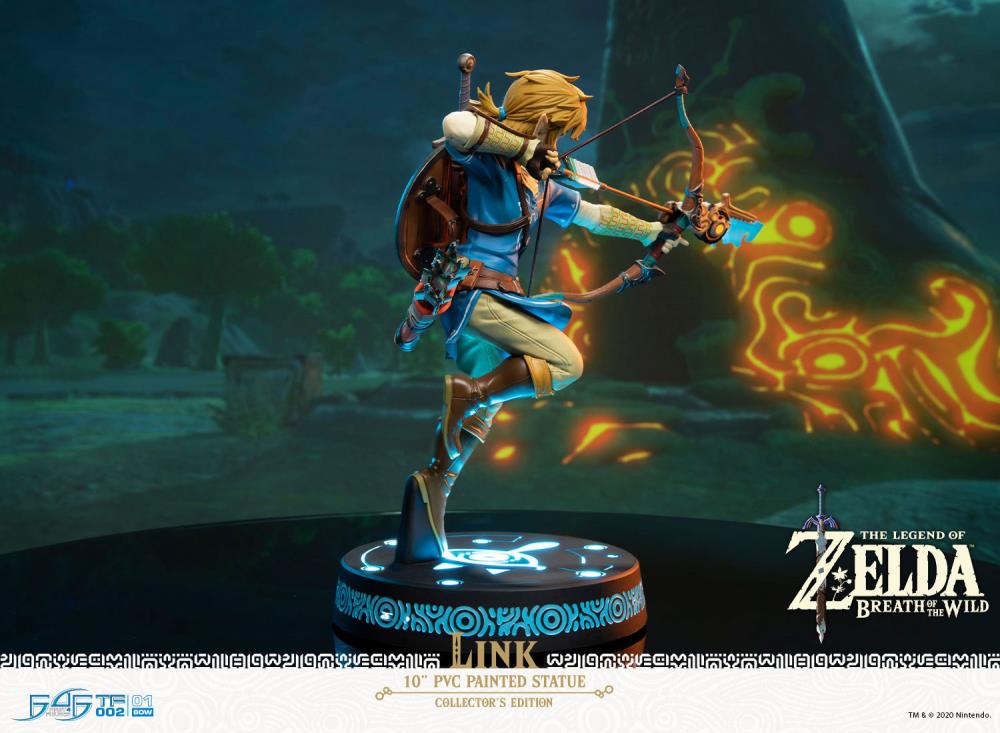 The Legend of Zelda: Breath of the Wild Link Statue Collector's Edition Gallery Image 8
