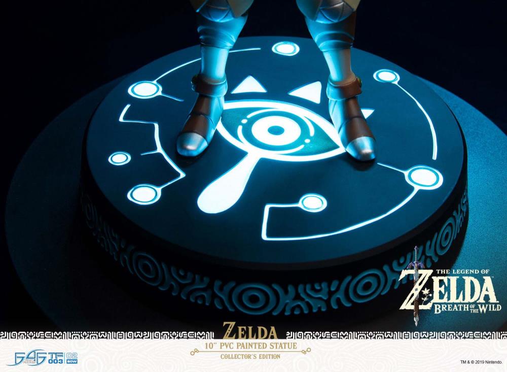 The Legend of Zelda: Breath of the Wild Zelda Statue Collector's Edition Gallery Image 20