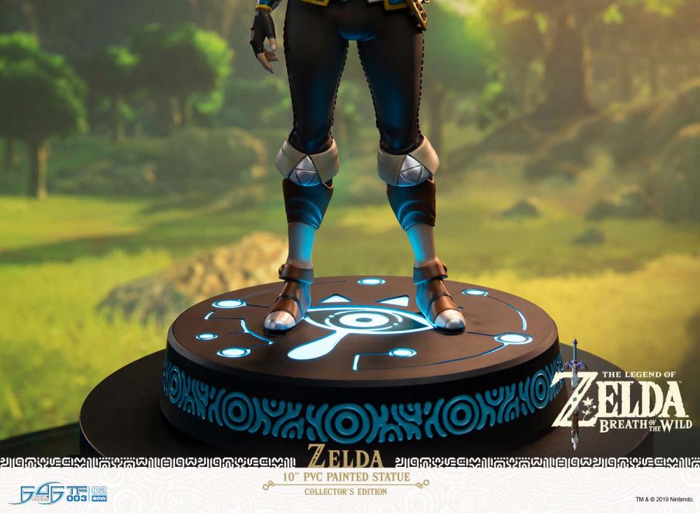 The Legend of Zelda: Breath of the Wild Zelda Statue Collector's Edition Gallery Image 13