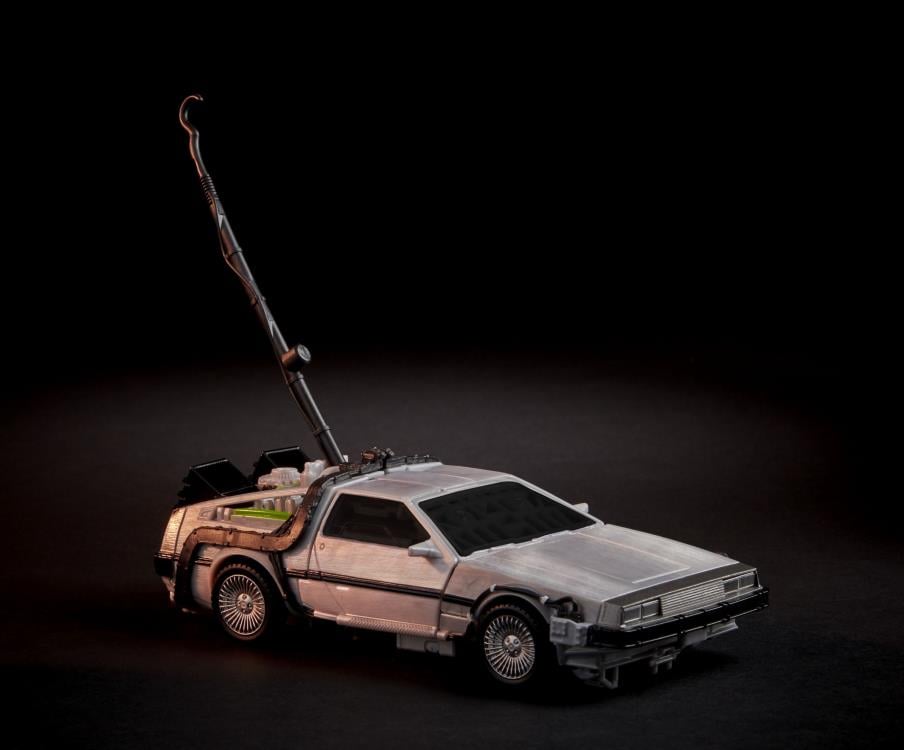 Transformers Collaborative Back to the Future x Transformers Gigawatt Gallery Image 5