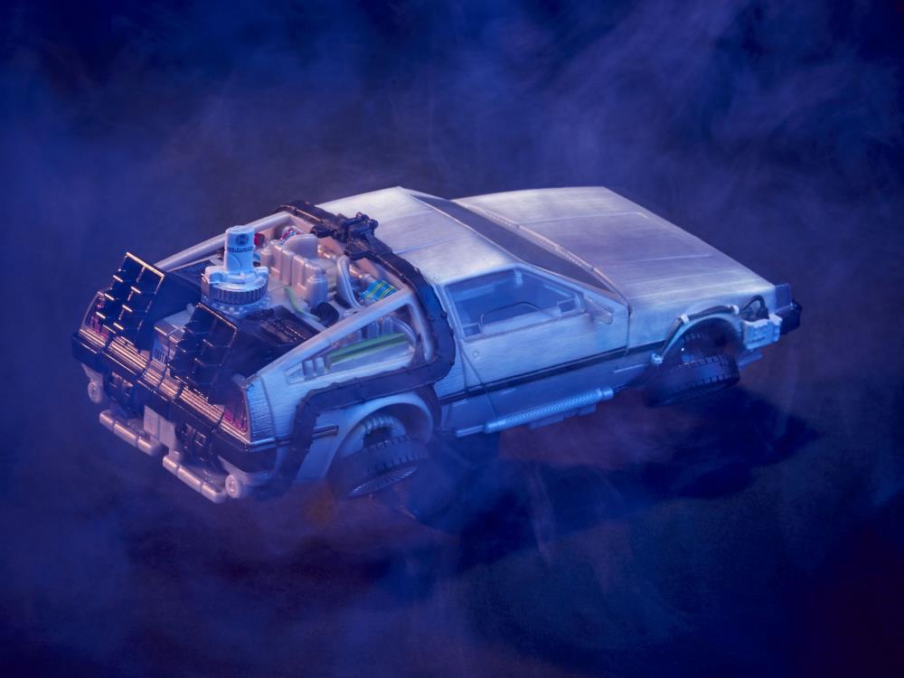 Transformers Collaborative Back to the Future x Transformers Gigawatt Gallery Image 7