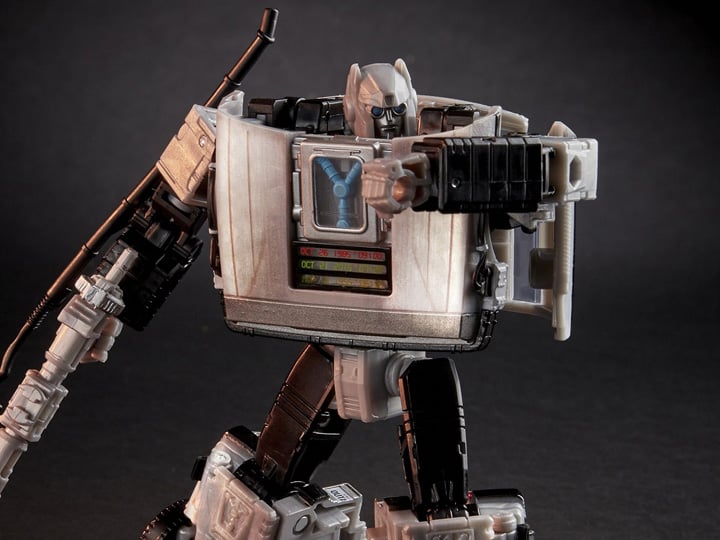 Transformers Collaborative Back to the Future x Transformers Gigawatt Gallery Image 1