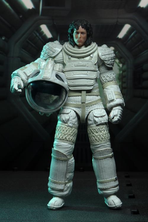 Alien 40th Anniversary Series 16 Set of 3 Figures Gallery Image 3