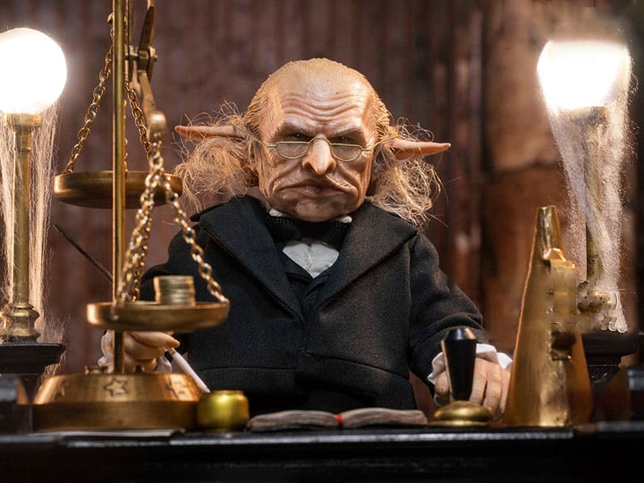 Harry Potter and the Sorcerer's Stone Gringotts Head Goblin (Deluxe Ver.) 1/6 Scale Figure Gallery Image 1