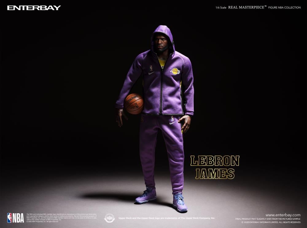 NBA Real Masterpiece LeBron James (Lakers Home) 1/6 Scale Figure Gallery Image 8