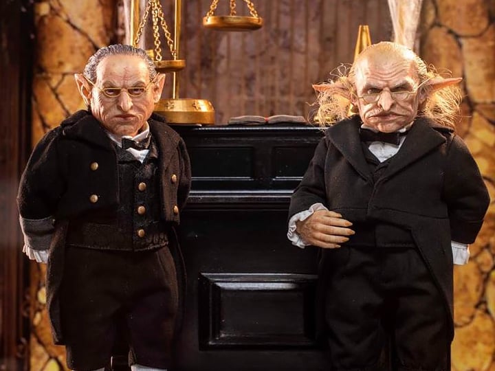 Harry Potter and the Sorcerer's Stone Gringotts Head Goblin & Griphook 1/6 Scale Figure Set Gallery Image 1