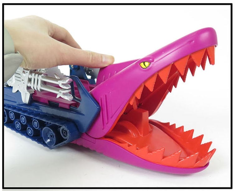 Masters of the Universe: Origins Land Shark Gallery Image 8