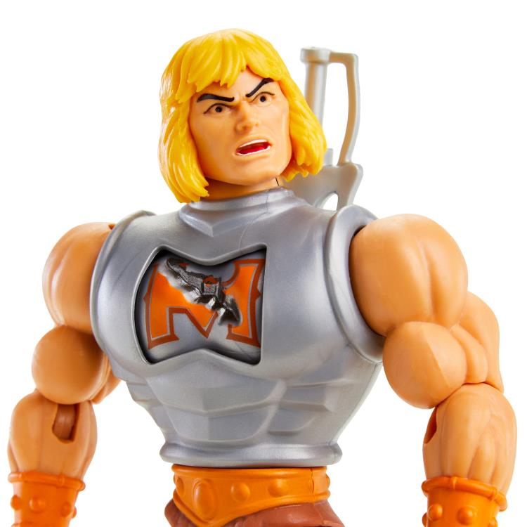 Masters of the Universe: Origins Deluxe Battle Armor He-Man Gallery Image 6