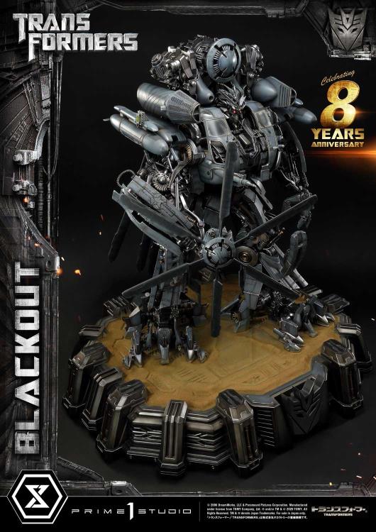 Transformers Museum Masterline Blackout Statue Gallery Image 8