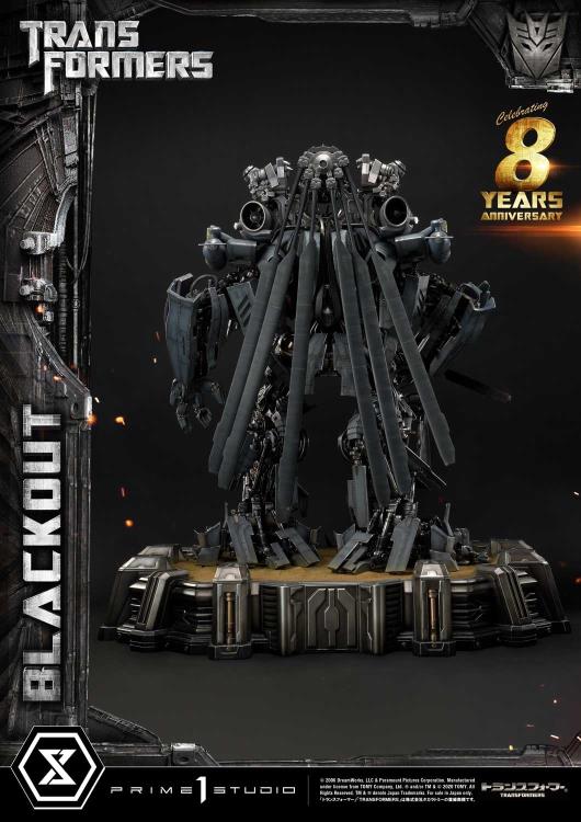 Transformers Museum Masterline Blackout Statue Gallery Image 6