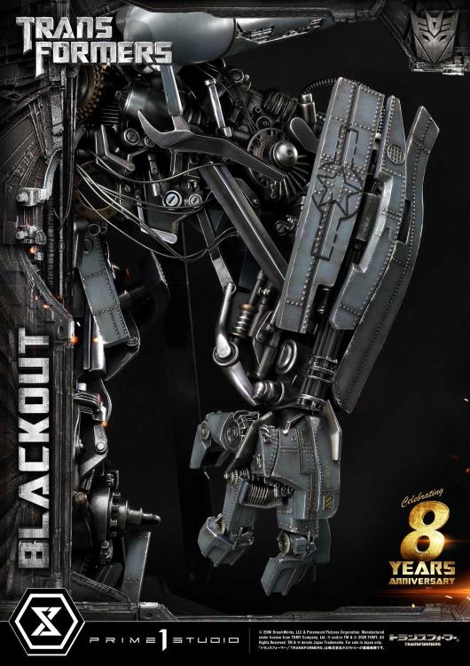 Transformers Museum Masterline Blackout Statue Gallery Image 32