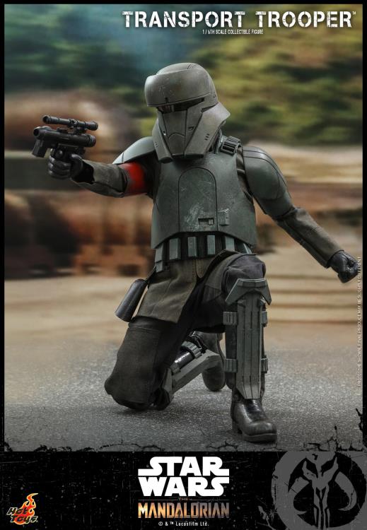 The Mandalorian TMS030 Transport Trooper 1/6 Scale Collectible Figure Gallery Image 10
