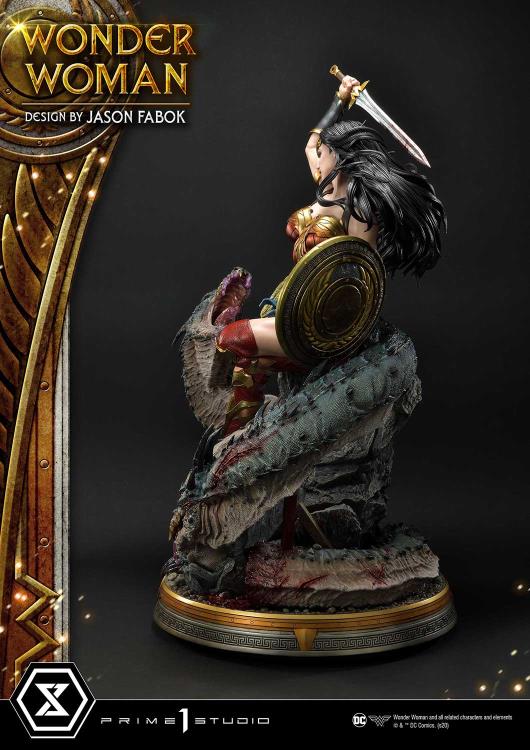 Wonder Woman Museum Masterline Wonder Woman Vs. Hydra 1/3 Scale Exclusive Statue (With Bonus) Gallery Image 13