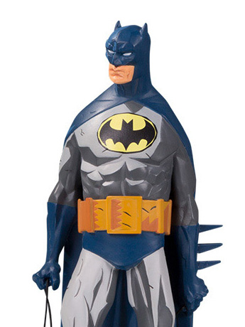 Batman Black And White Batman Japan Exclusive Statue (Mike Mignola Full Color Ver.) Gallery Image 2