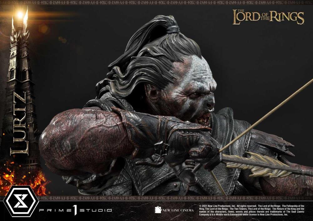The Lord of the Rings Premium Masterline Lurtz 1/4 Scale Limited Edition Statue Gallery Image 15