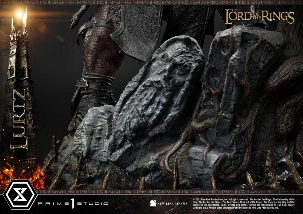 The Lord of the Rings Premium Masterline Lurtz 1/4 Scale Limited Edition Statue Gallery Image 38