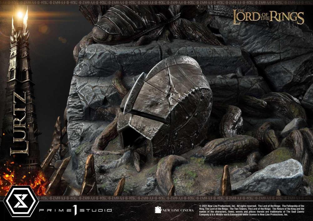 The Lord of the Rings Premium Masterline Lurtz 1/4 Scale Limited Edition Statue Gallery Image 37