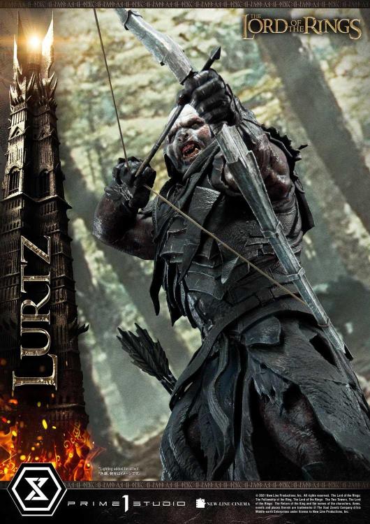 The Lord of the Rings Premium Masterline Lurtz 1/4 Scale Limited Edition Statue Gallery Image 11