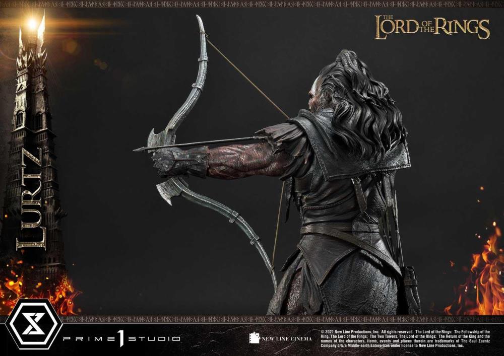 The Lord of the Rings Premium Masterline Lurtz 1/4 Scale Limited Edition Statue Gallery Image 35
