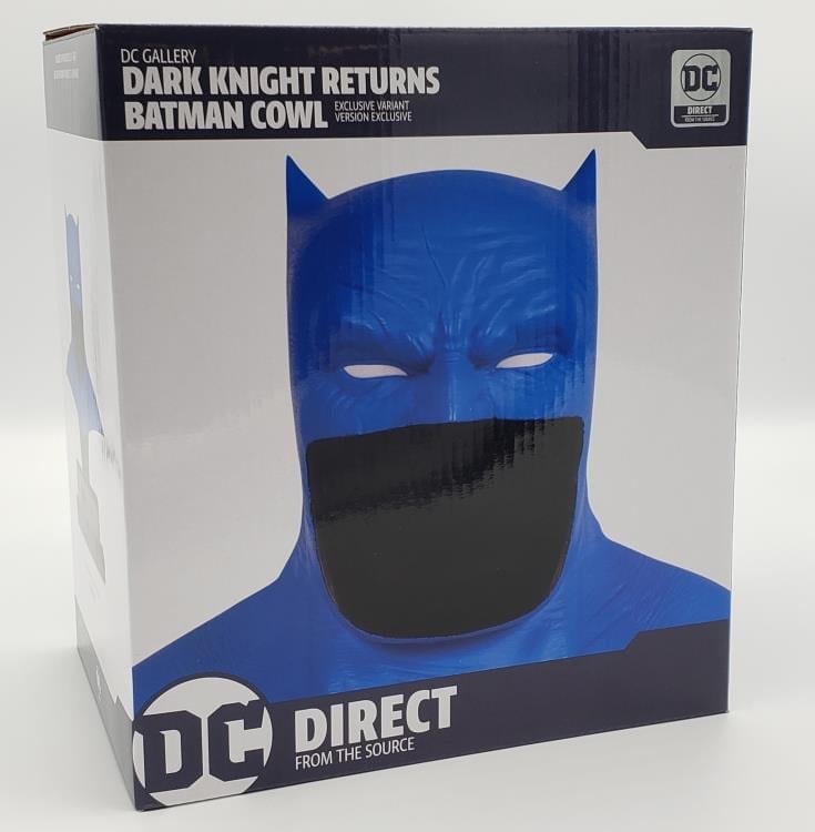 The Dark Knight Returns DC Gallery Batman Cowl (Electric Blue Ver.) 1/2 Scale Limited Edition Japan Exclusive Replica Gallery Image 9