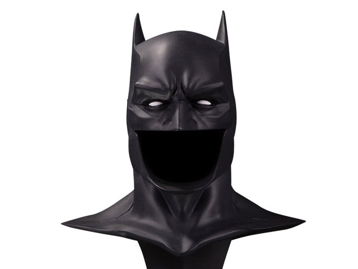 DC Rebirth DC Gallery Batman Cowl (Black Ver.) 1/2 Scale Limited Edition Japan Exclusive Replica Gallery Image 1