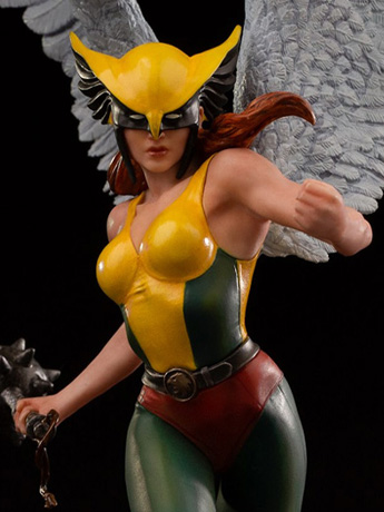 DC Comics Hawkgirl 1/10 Deluxe Art Scale Limited Edition Statue Gallery Image 2